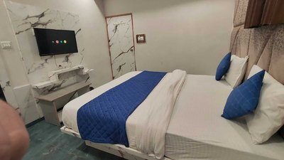 Hotel Karnavti