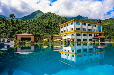 Siddhartha Riverside Resort