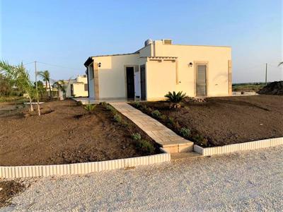 Belvilla by OYO Homely Villa in Noto With Terrace