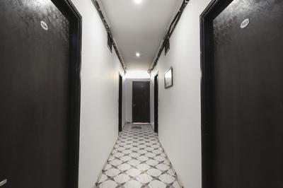 OYO 46735 Hotel Royal Dreams