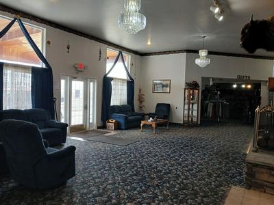 Glacier Gateway INN