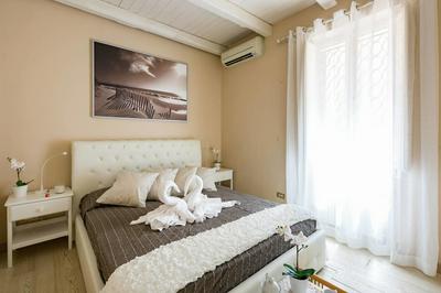 Piazza del Popolo Suite