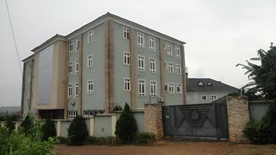 Stage 5 Hotel and Suites