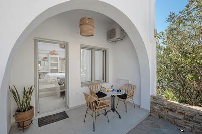 Adama's Suites Naxos