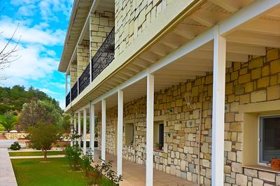 Otel Naturla Göl Evi