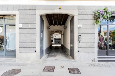 Co-c933-pvol10a1 - Shades Of Como With Private Terrace