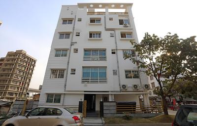 OYO 24227 Deobinayak