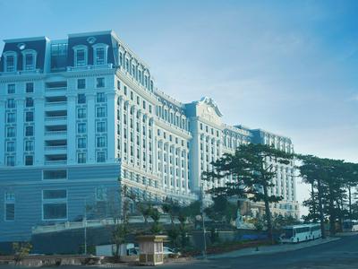 MERPERLE DALAT HOTEL