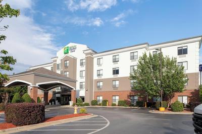 Holiday Inn Express & Suites Roanoke Rapids SE by IHG
