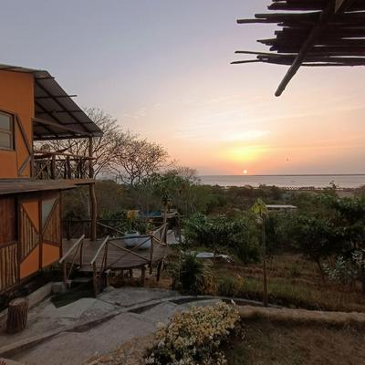 Puerta al Mar Ecolodge