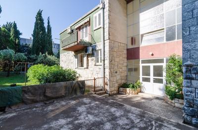 Apartment Leon