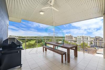 Zen Luxury 2-story Penthouse in CBD Mindal Markets