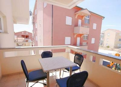 Karolinas - Parking - SA5
