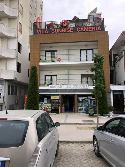 Sunrise Hotel Çameria