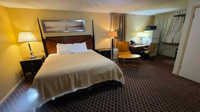 Presque Isle Motel