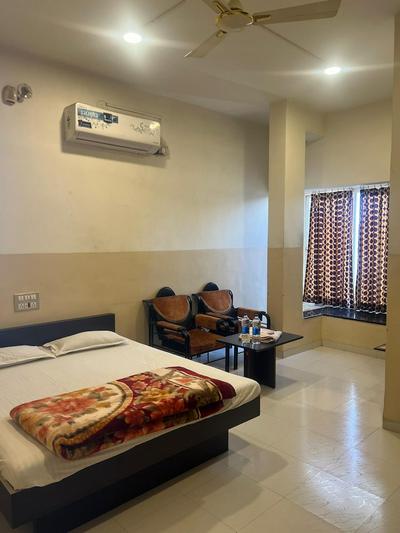 Hotel New Samadhan