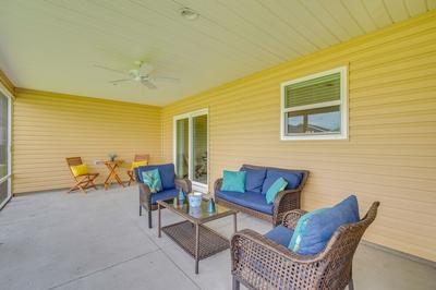 The Villages Vacation Rental: Walk to Shared Pool!