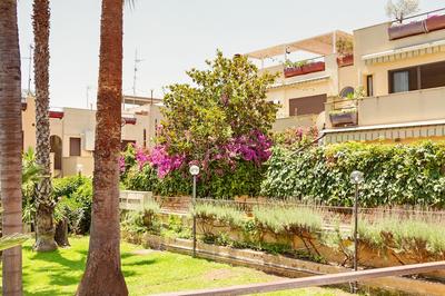 Le Palme Apt with Terrace and Sea View