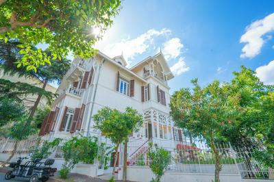 Kensington Laden Palas Buyukada