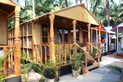 Neptune Point Beach Resort