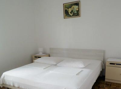Airy Crikvenica Apartment With Terrace Close to Beach