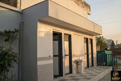 Jiwaji Palace