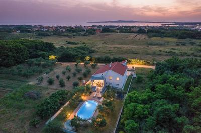 Villa Ana