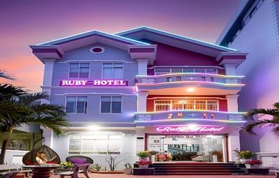 Ruby Hotel