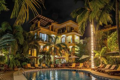 Hotel Suites La Hacienda