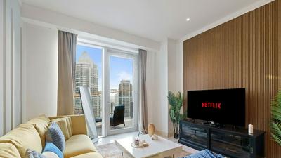 High Floor Lux 2BR nr Top Golf Dubai Marina JLT