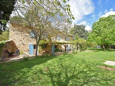 Farmhouse, With Large pvt Pool in Provence
