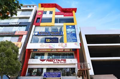 Fabhotel Prime Ravila Grand