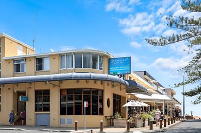 Seabreeze Beach Hotel