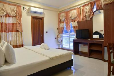 Nalaveshi Inn, Huraa