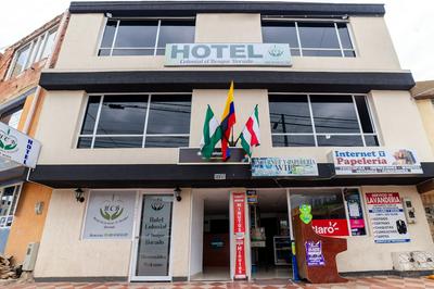 Hotel Colonial El Bosque Dorado