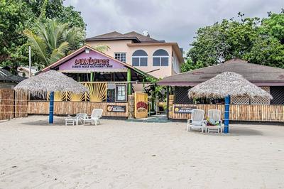 Momsplace Guesthouse