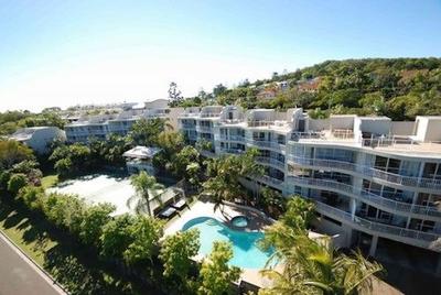Noosa Hill Resort