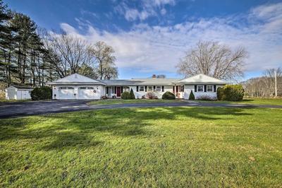 Peaceful Maine Home w/ Patio: Ocean Inlet Getaway!