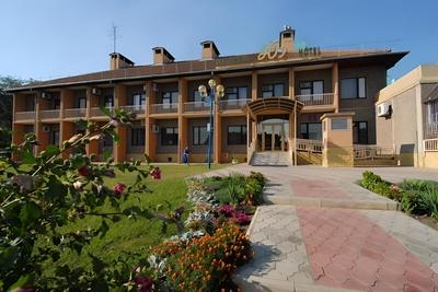 Yug Hotel