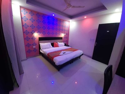Hotel Castle Meridian Dwarka
