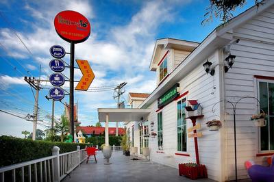 Tomangoh Vintage Resort