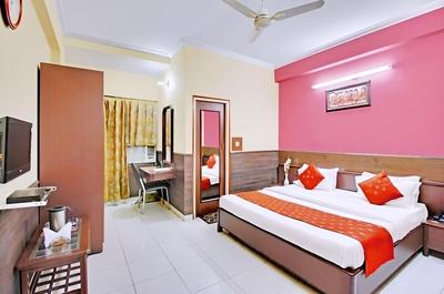 Hotel Mantri Residency