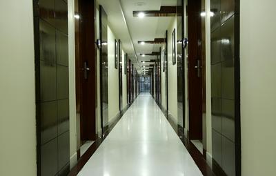 Hotel SJ International