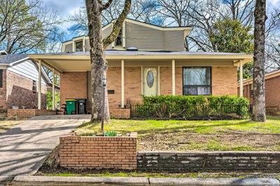 Spacious Little Rock Home w/ Yard & Game Room