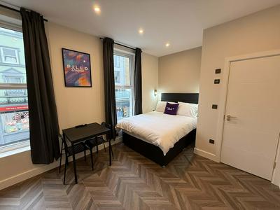 Modern Studio in Central London
