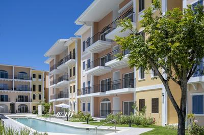 Reserva Real by Harper