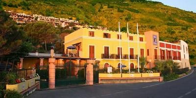VR Club - Villa Ridente Club