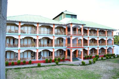 Deep Sea Resort