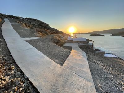 Ble Kythnos Suites
