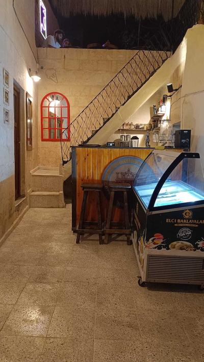 Petra Hotel & Coffee House